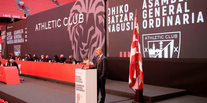 Athletic Beti Zurekin analiza la situación del club rojiblanco