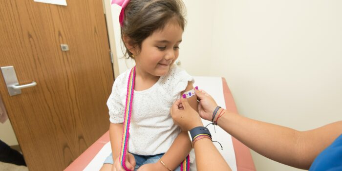 Colegio de Enfermería, de la vacunación: «Es la medida preventiva más eficaz de todos los tiempos»