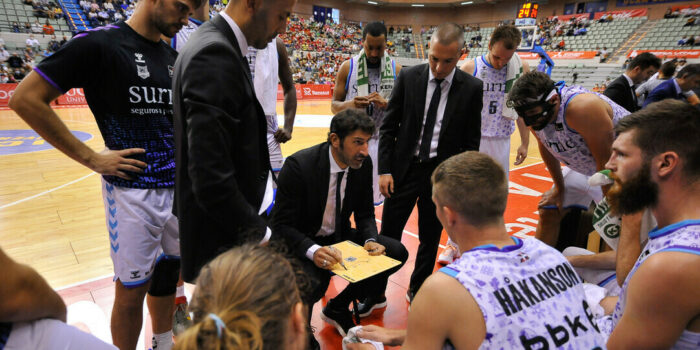 Los puntos recibidos desangran al Surne Bilbao Basket