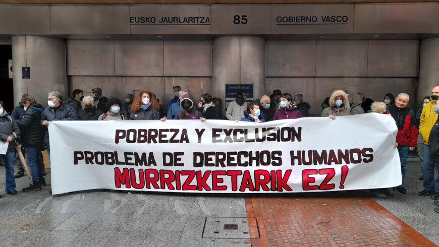 Una veintena de organizaciones vascas salen a la calle por los Derechos Humanos