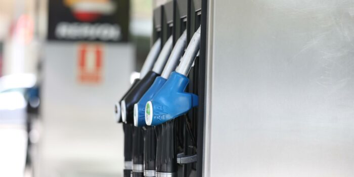 Kepa Loizaga: «Las petroleras están haciendo negocio con la subida del combustible»