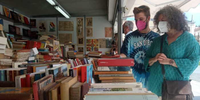 Arranca la Feria del Libro de Bilbao fomentando la lectura para intentar olvidar la pandemia