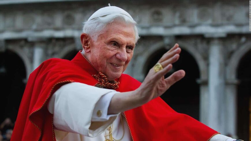Fallece el Papa emérito Benedicto XVI