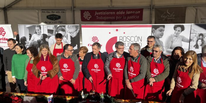 Cáritas reparte más de 2.500 raciones de su Roscón Solidario