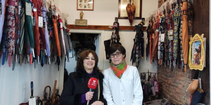 «Añoramos el sirimiri y más apoyo al pequeño comercio», Lourdes Leoz