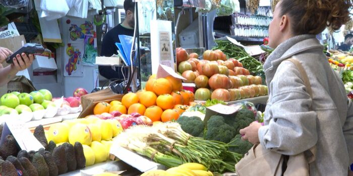 El IPC repunta dos décimas en Euskadi: los alimentos suben en enero pese a la rebaja del IVA