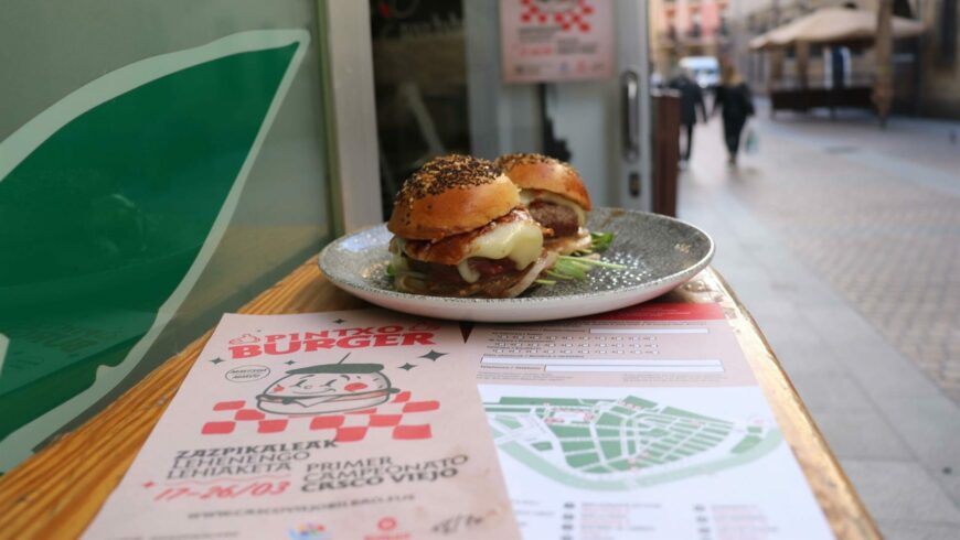 El Casco Viejo de Bilbao celebra el primer concurso de ‘pintxo burger’