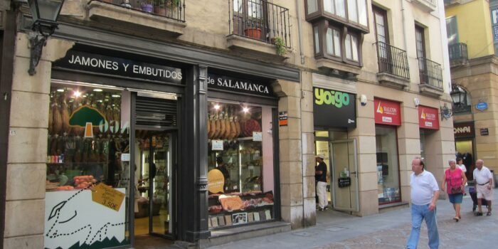 Las ventas del comercio minorista crecen un 5,7% en marzo en Euskadi
