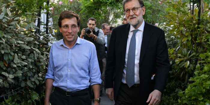 Rajoy vuelve a escena y carga contra el Gobierno «Frankenstein»