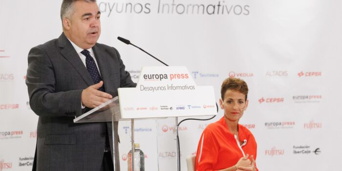 El PSOE denuncia que no puede contactar con el PP para hablar sobre debates electorales