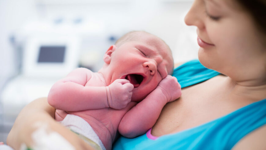 «Anti-baby Boom»: La cifra más baja de nacimientos en 7 años