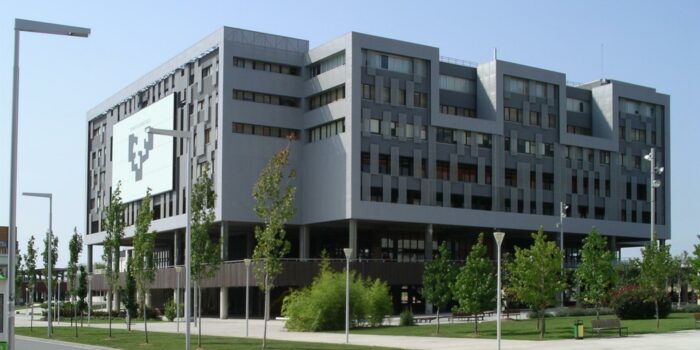 Suben las matriculaciones en las universidades de Euskadi un 1%