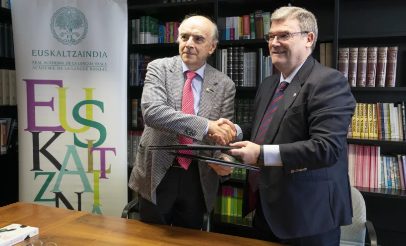 Bilbao y Euskaltzaindia renuevan su compromiso con el euskera