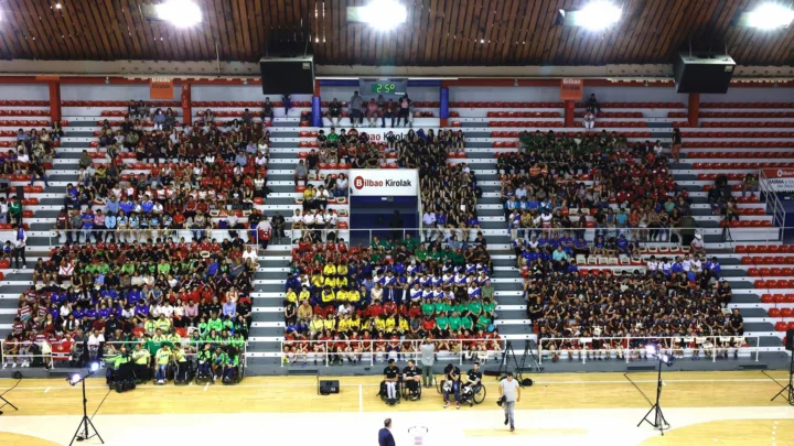 Aburto participa en la VI Edición del tradicional encuentro anual con clubes deportivos bilbaínos