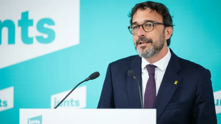 Junts plantea al Gobierno poder multar a las empresas que se marcharon de Cataluña