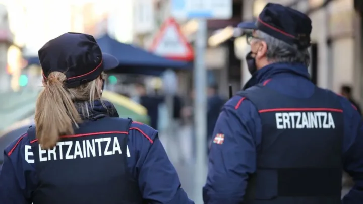 Detenido en Vitoria-Gasteiz por agredir y retener a su expareja durante varias horas en una lonja