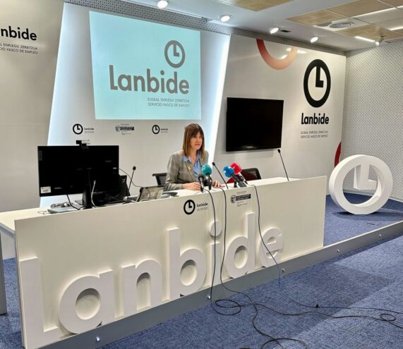 Mendia presenta ‘Konektalan,’ la nueva herramienta de Lanbide para «atraer talento a las empresas vascas»