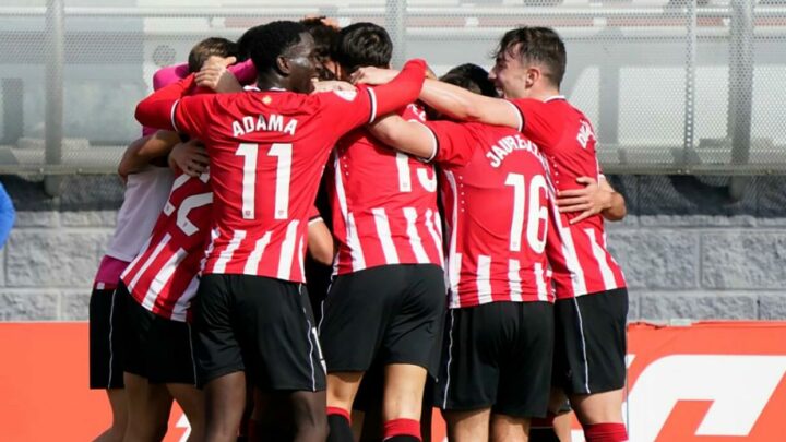 El Bilbao Athletic abre brecha con el Barakaldo