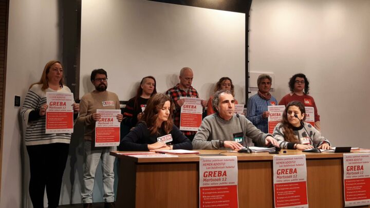 Cerca de 150.000 funcionarios vascos están llamados este martes a huelga