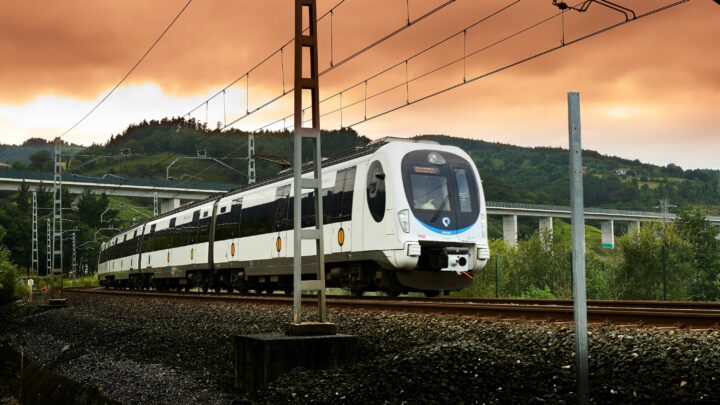 Euskotren garantiza la prestación de servicios mínimos de transporte durante la huelga