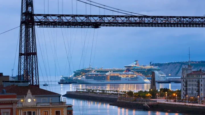 El Puerto de Bilbao recibe el viernes los dos primeros cruceros de una temporada en la que se esperan alrededor de 80