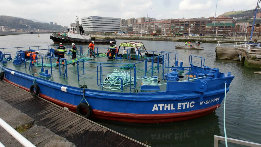 La escolta de la Gabarra al completo