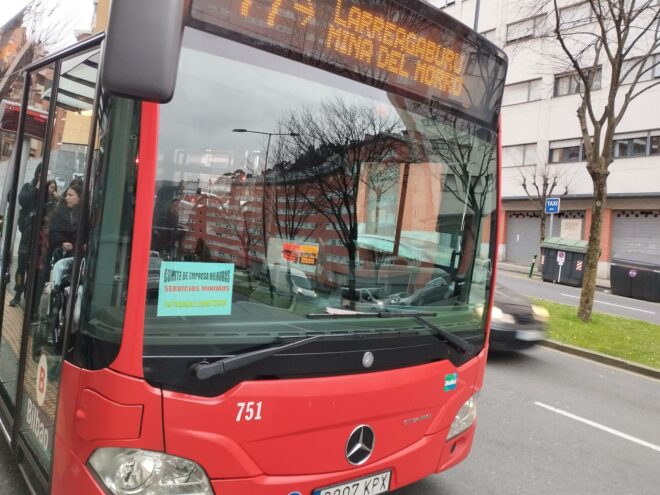 El Ayuntamiento de Bilbao traslada al comité de Bilbobus que resolverá el contrato en un plazo máximo de tres meses