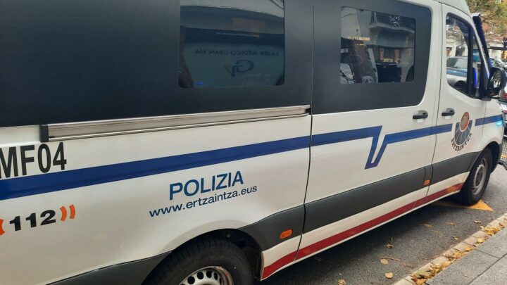 Dos detenidos en San Sebastián por la muerte de un hombre en una vivienda con indicios de criminalidad
