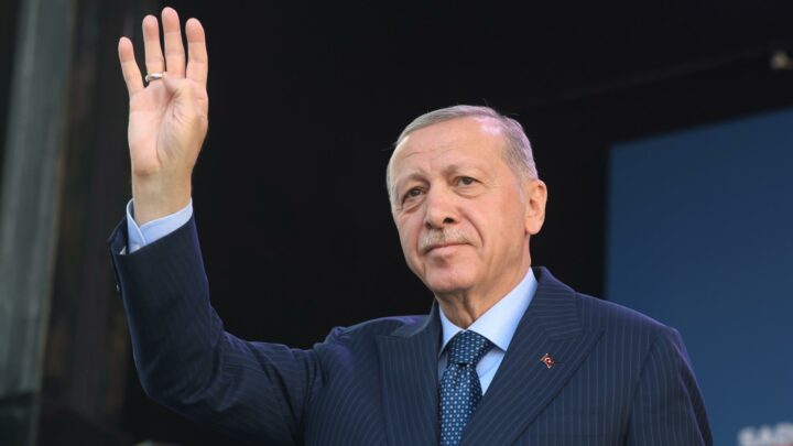 Los líderes de la UE abogan por buscar mejoras en relaciones con Turquía