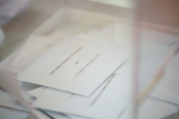Las Juntas Electorales escrutarán el viernes los votos del extranjero