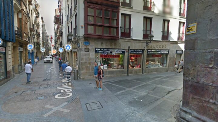 Bilbao cortará el tráfico y ocupará la zona peatonal en la calle Tendería este jueves