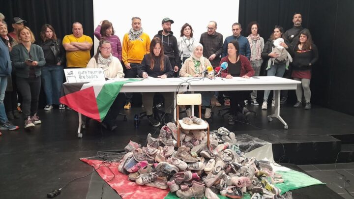 AMPAs de colegios públicos de Bilbao llaman a movilizarse el 15 de mayo contra «el genocidio de Israel contra Palestina»