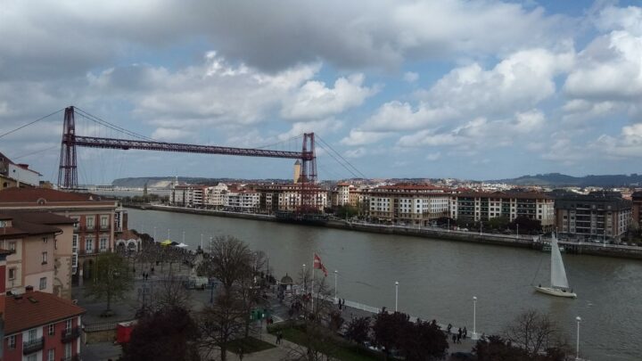 El tiempo en Bizkaia: nubes y claros con máximas de 18 grados