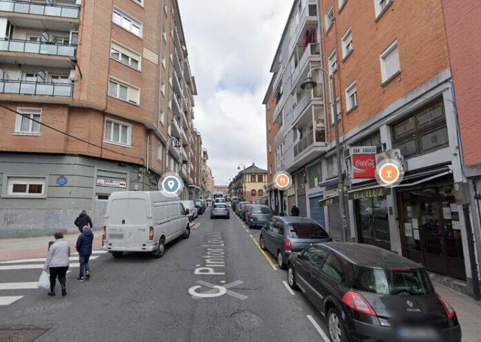 Ayuntamiento de Bilbao ocupa desde el martes la calzada, acera y aparcamiento en el cruce de Pintor Losada con Ogoño