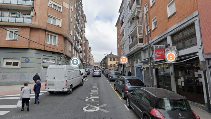 Ayuntamiento de Bilbao ocupa desde el martes la calzada, acera y aparcamiento en el cruce de Pintor Losada con Ogoño