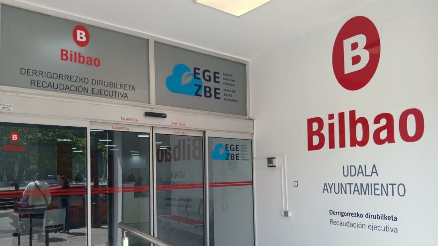 Bilbao abre una oficina para informar sobre la implantación de la zona de bajas emisiones
