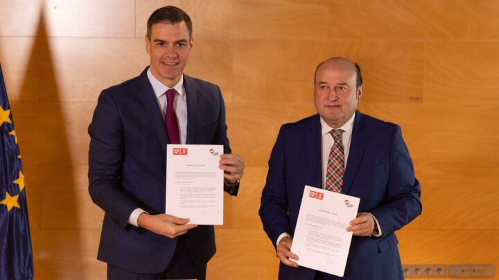 El PNV acuerda con el Gobierno central la prevalencia de los convenios vascos