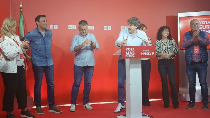 Andueza valora el «extraordinario» resultado del PSOE en Euskadi