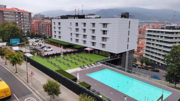 Las pernoctaciones hoteleras en Euskadi ascienden un 7,12%