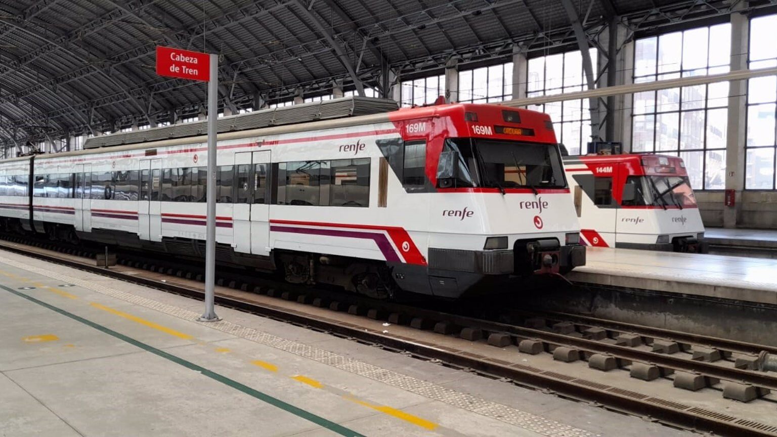 Renfe Cercanías aumenta sus servicios y amplía el horario para la Aste Nagusia de Bilbao