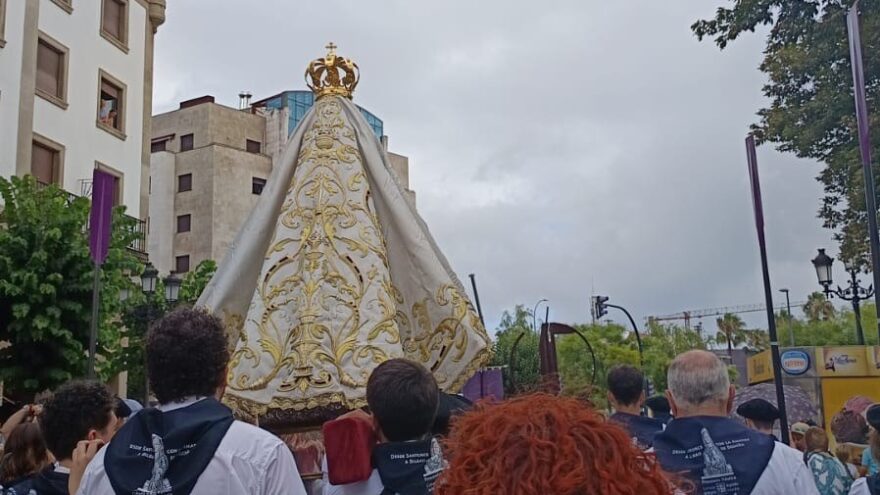 La procesión náutica inicia los actos en torno a la patrona de Bizkaia