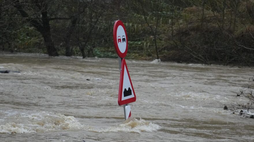 Erandio pide medidas contra las inundaciones por las mareas vivas: «para la tranquilidad de todos»