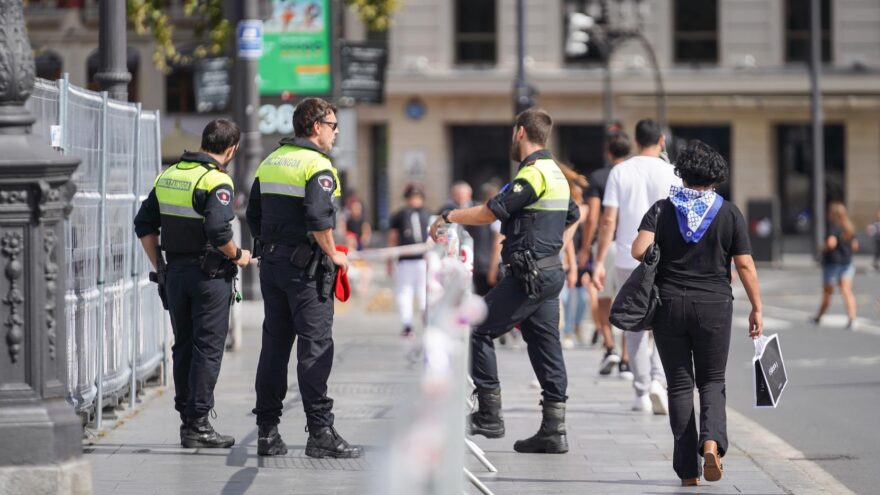 Detenidas 16 personas en Bilbao, una por tocamientos y otra por agredir con un cristal