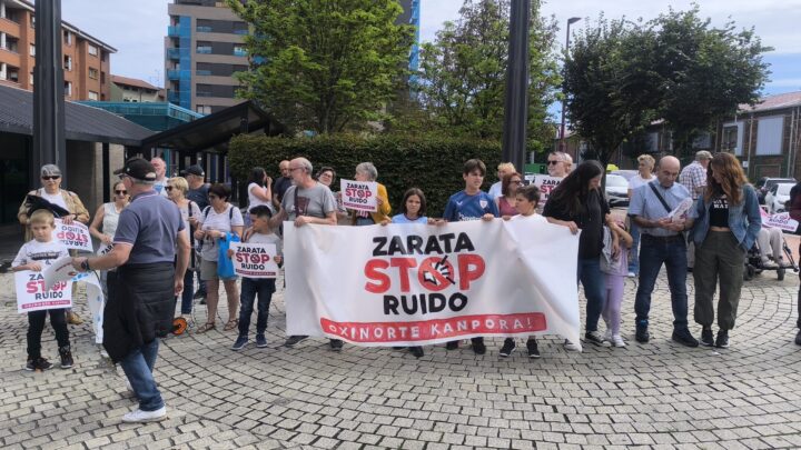 Siguen las protestas en Lutxana por el pitido provocado por la fábrica Oxinorte