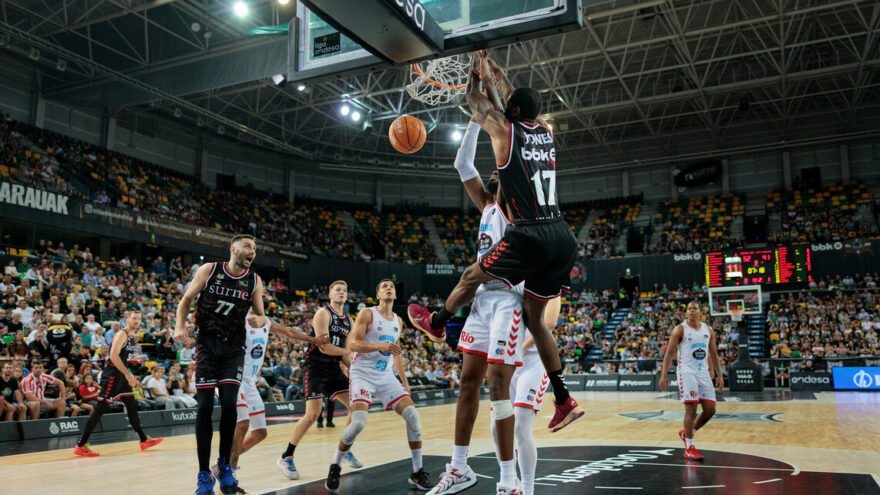 El Bilbao Basket resuelve con solvencia la visita del Río Breogán (90-72)