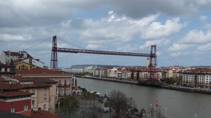 El tiempo este viernes en Bizkaia: jornada fría con nubes y claros