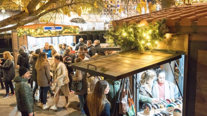 El Mercado de Navidad de Bilbao abre sus puertas con 26 casetas en el Muelle de Ripa