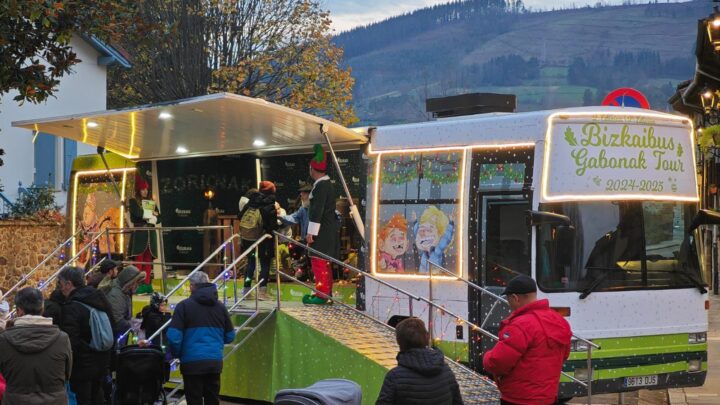 Bizkaibus Gabonak lleva «la magia» de la Navidad a 28 municipios de Bizkaia