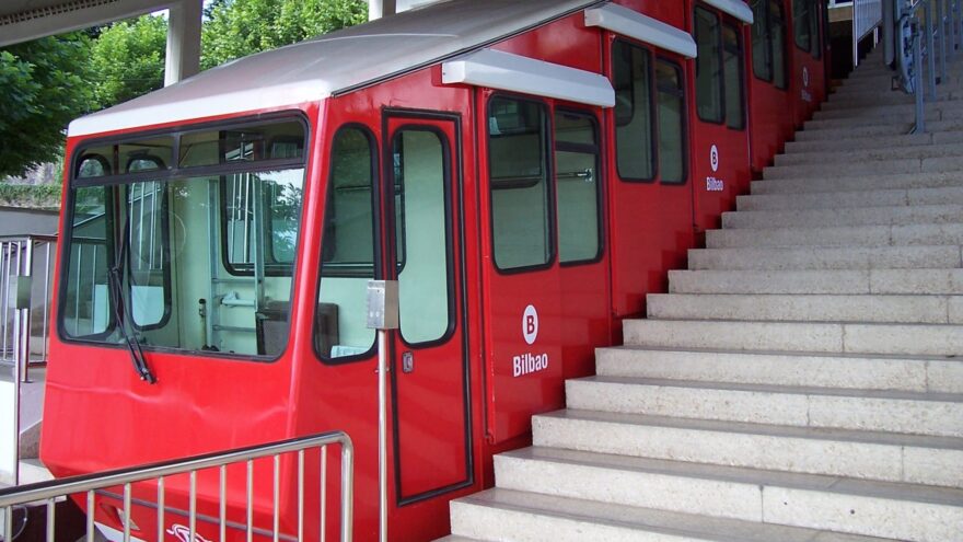 Licitación urgente para la rehabilitación del Funicular de Artxanda