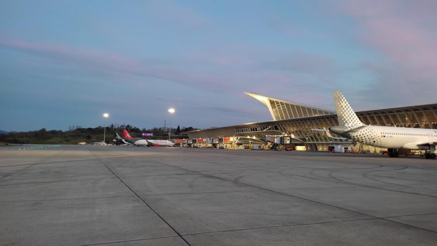 Cancelado un vuelo de Santiago a Bilbao por la borrasca ‘Ivo’